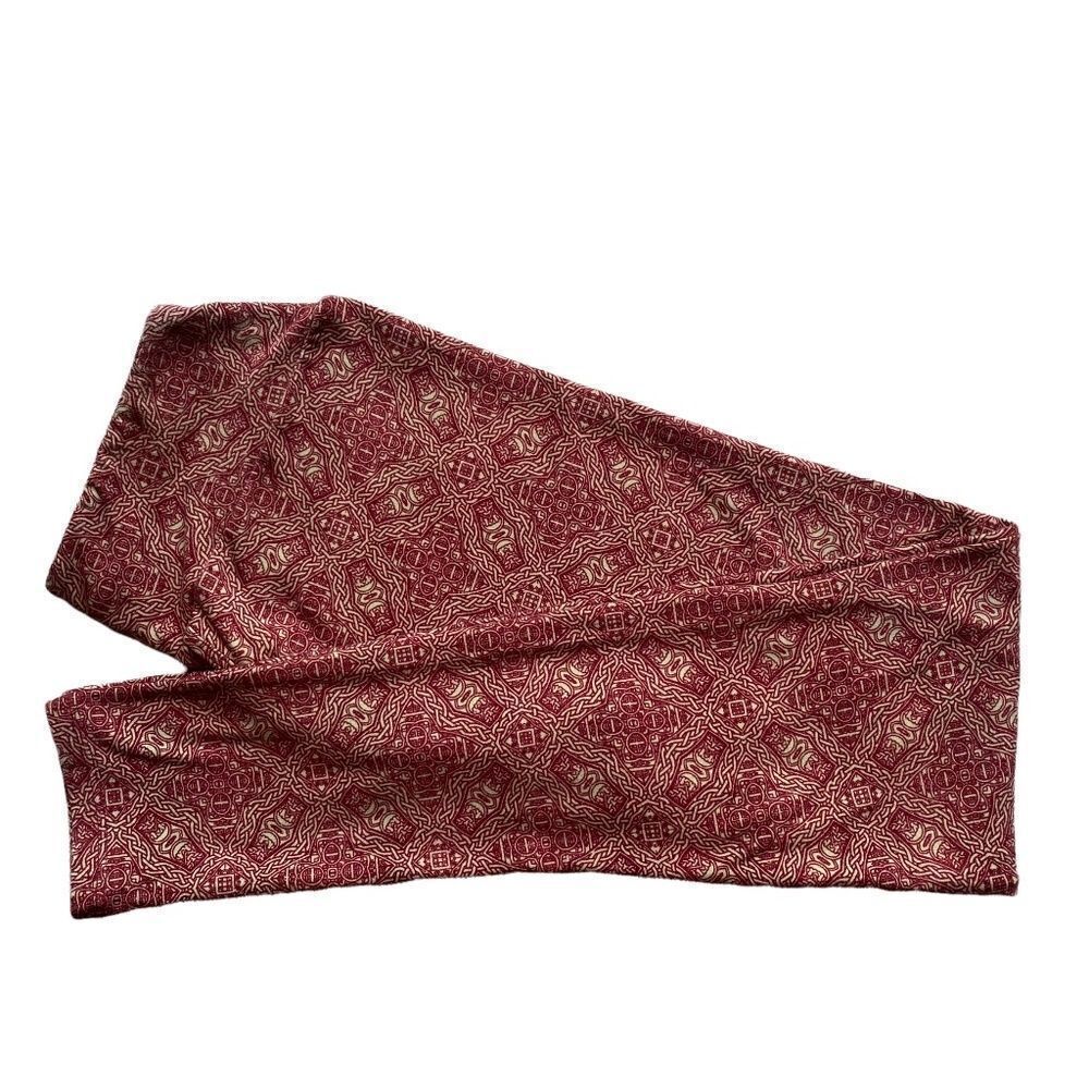 0232 LuLaRoe Size OS Leggings Red and Cream Geometric Print New